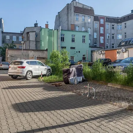 Modern With Balcony In Center By Renters * Swinemünde